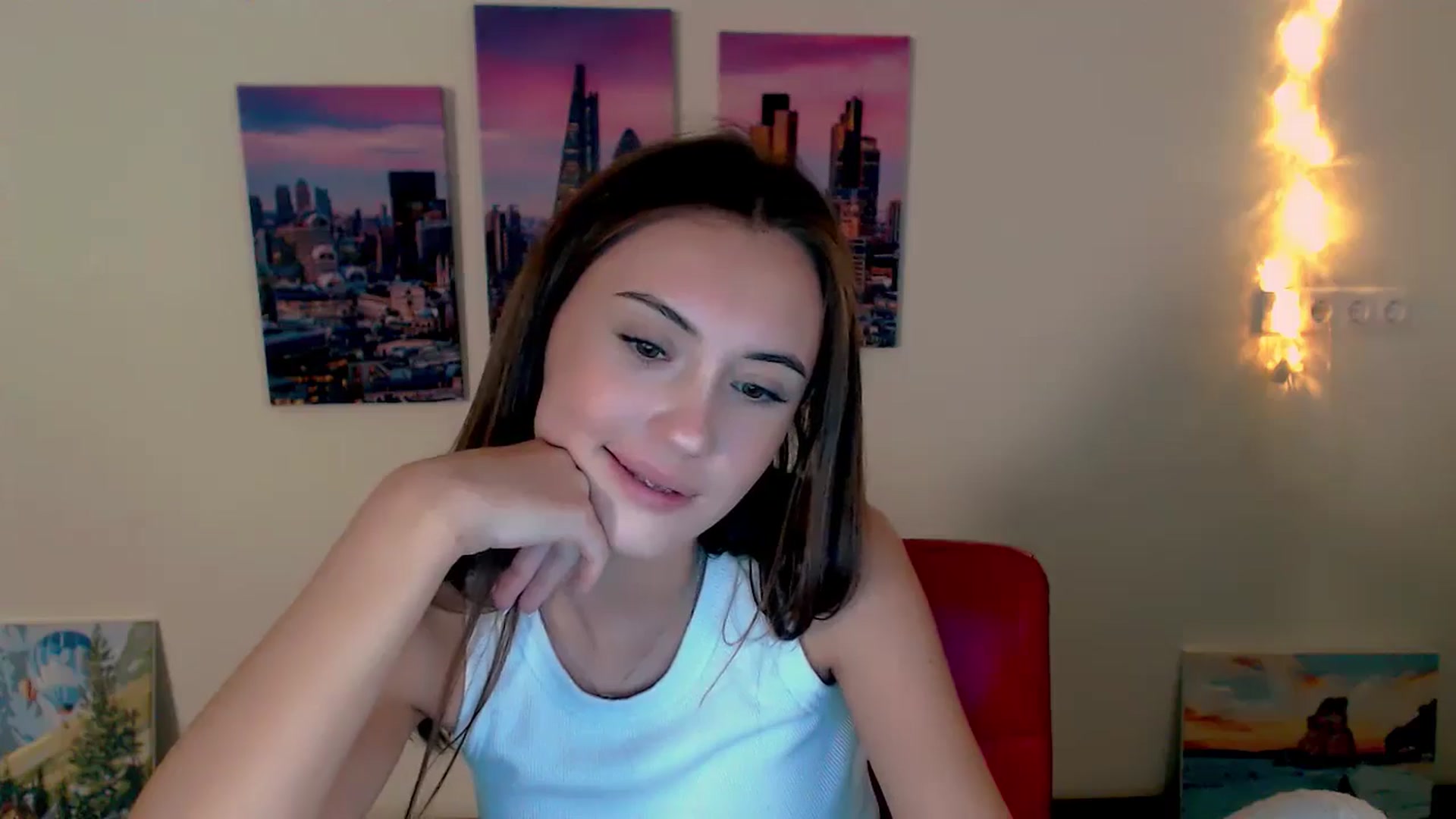 Gallery image thumbnail from Nikonara_'s myfreecams stream on, 09/25/2024, 16:34 image 15 of 20