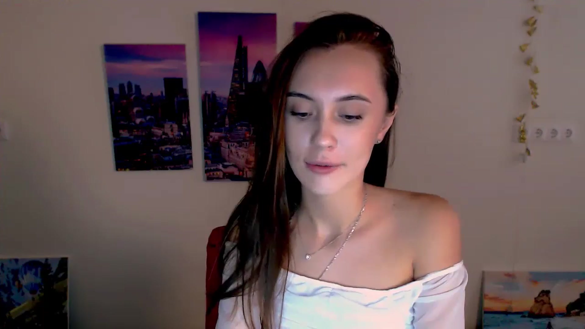 Gallery image thumbnail from Nikonara_'s myfreecams stream on, 09/26/2024, 16:12 image 17 of 20