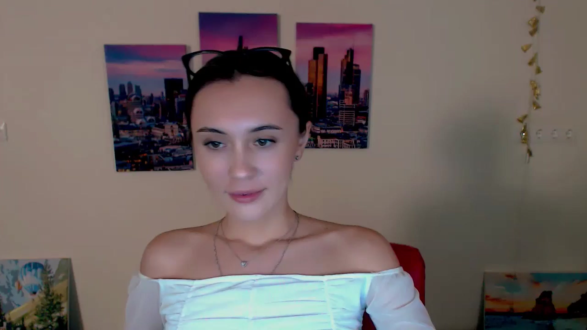 Gallery image thumbnail from Nikonara_'s myfreecams stream on, 09/26/2024, 17:44 image 10 of 20