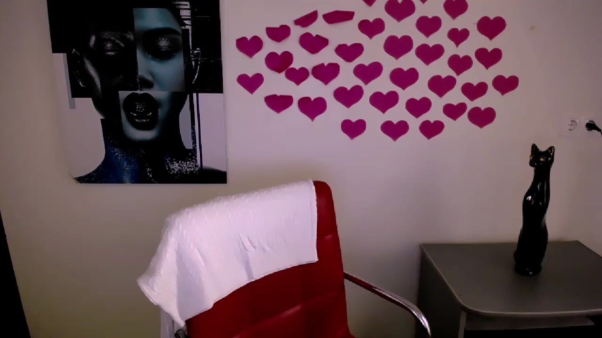 Gallery image thumbnail from Nikonara_'s myfreecams stream on, 10/08/2024, 16:46 image 11 of 20