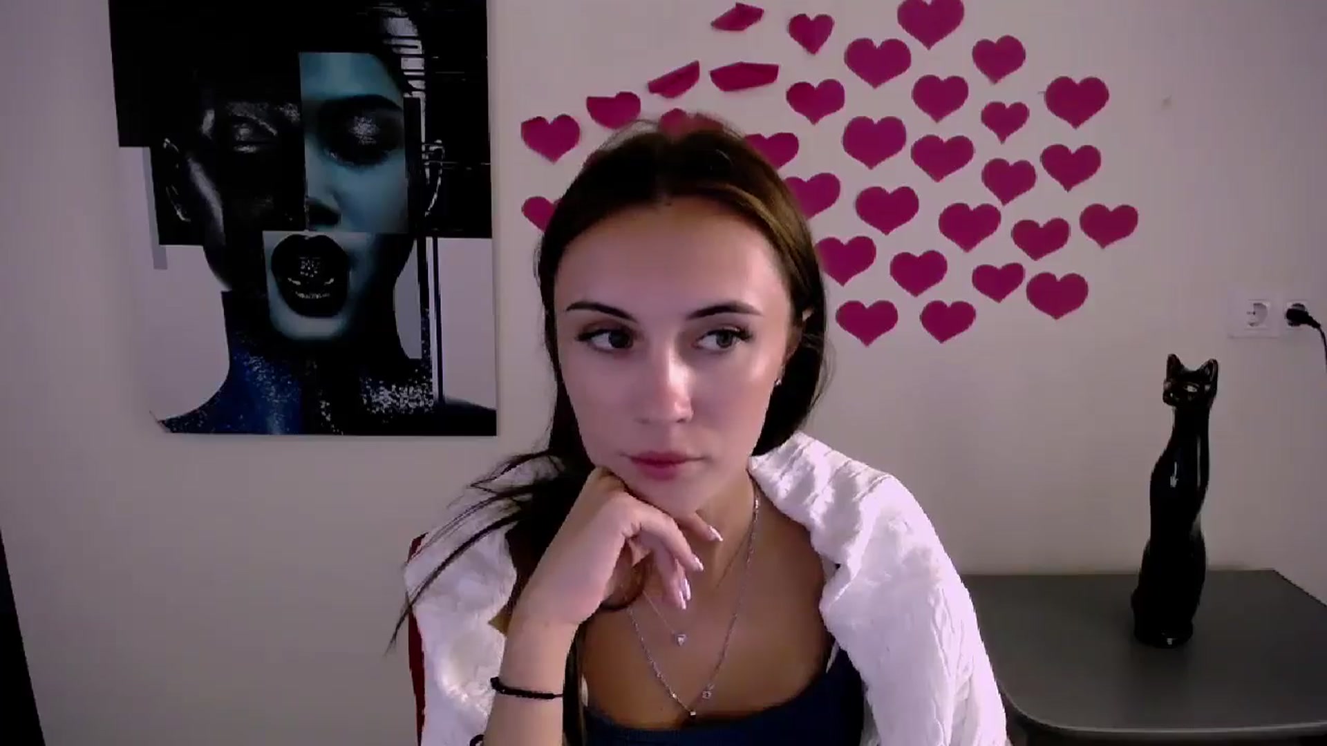 Gallery image thumbnail from Nikonara_'s myfreecams stream on, 10/08/2024, 16:46 image 5 of 20