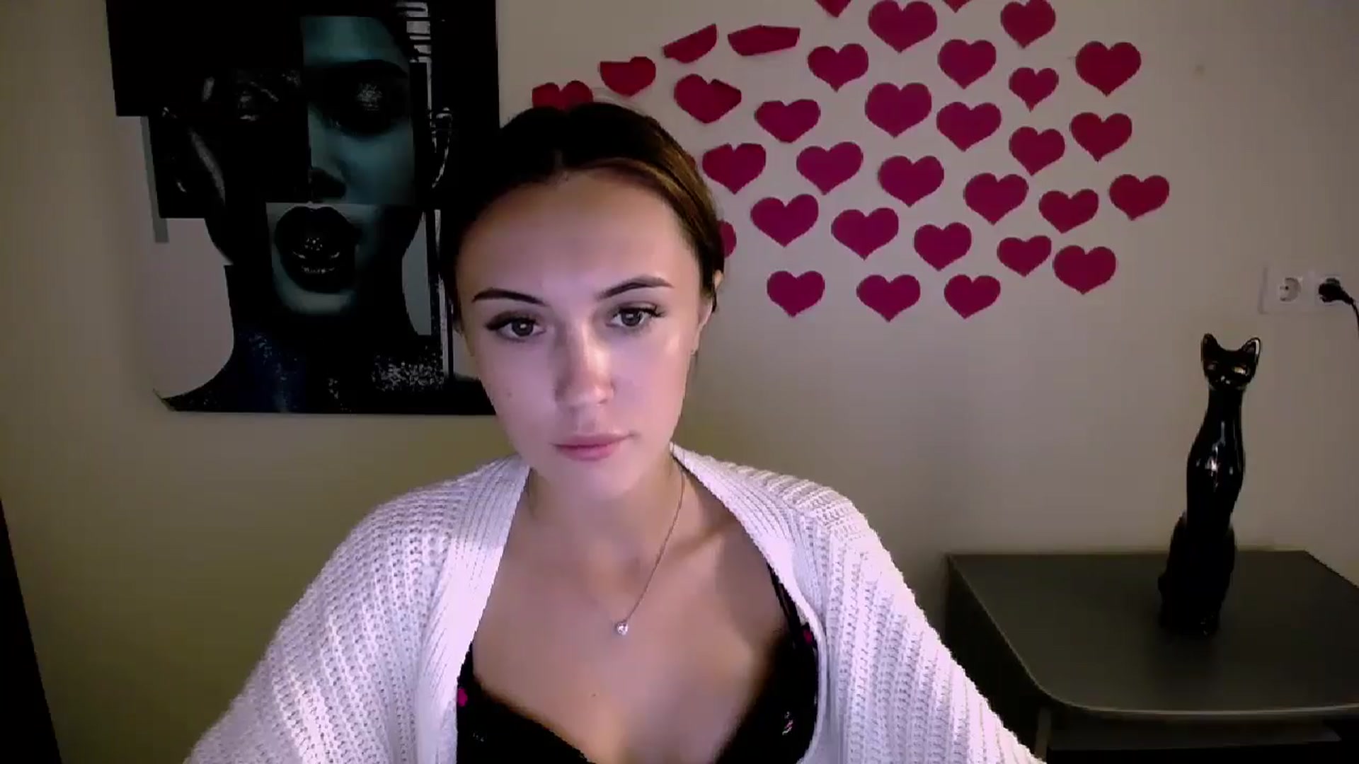 Gallery image thumbnail from Nikonara_'s myfreecams stream on, 10/09/2024, 16:38 image 14 of 20