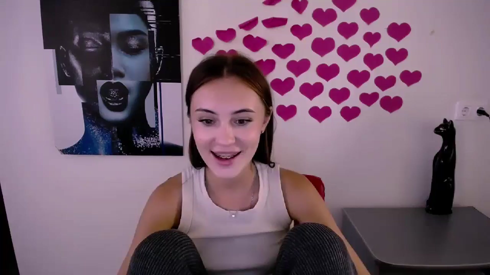 Gallery image thumbnail from Nikonara_'s myfreecams stream on, 10/10/2024, 13:53 image 3 of 20