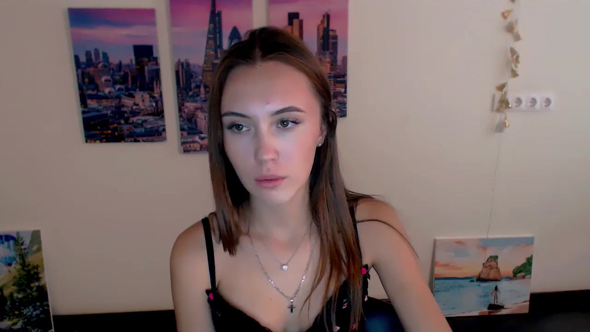 Gallery image thumbnail from Nikonara_'s myfreecams stream on, 10/17/2024, 15:49 image 2 of 20