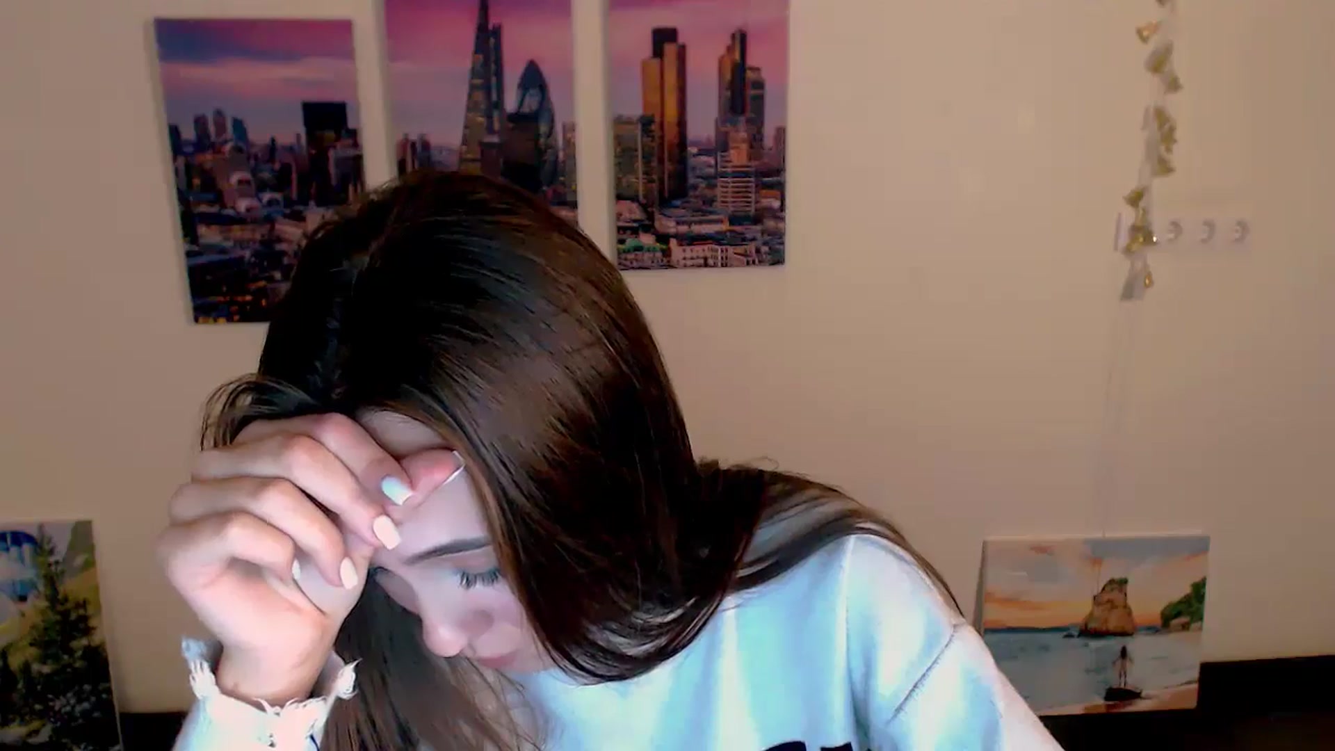 Gallery image thumbnail from Nikonara_'s myfreecams stream on, 10/17/2024, 17:30 image 11 of 20