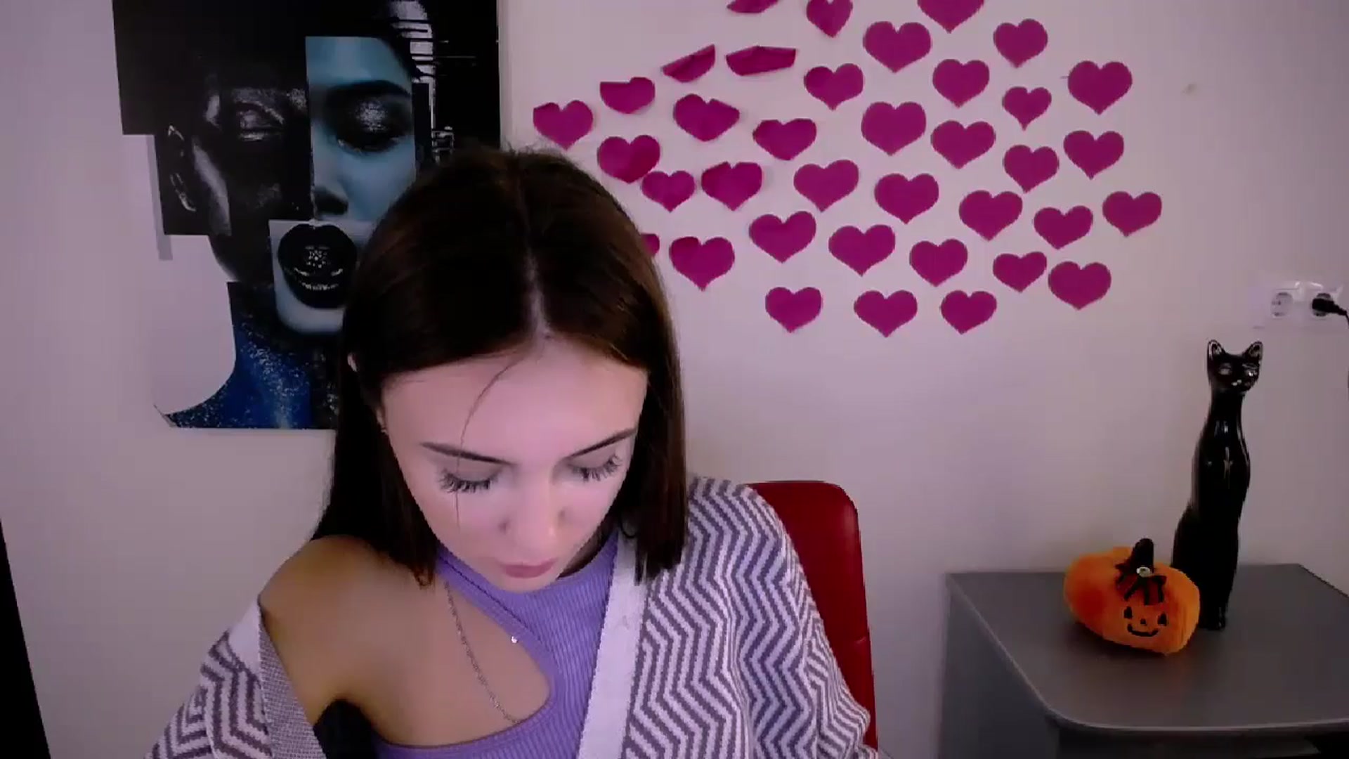 Gallery image thumbnail from Nikonara_'s myfreecams stream on, 10/18/2024, 16:15 image 2 of 20