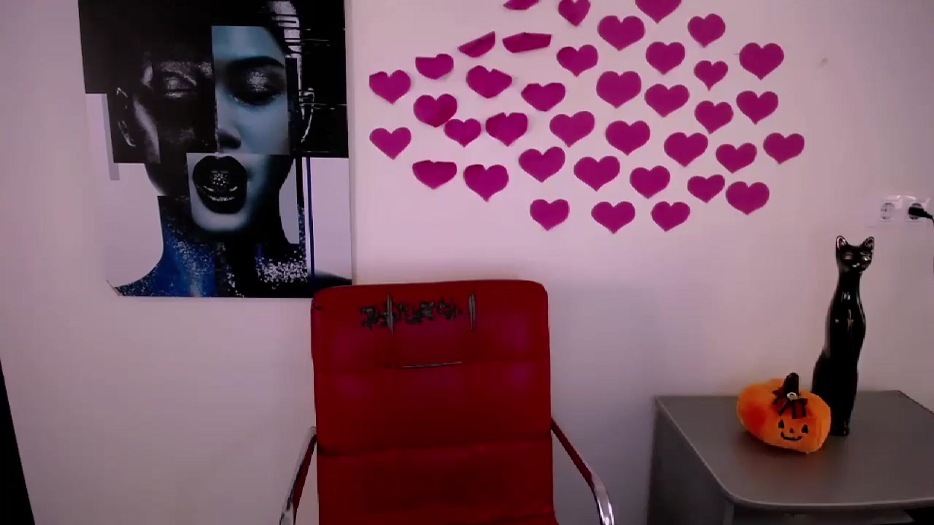 Gallery image thumbnail from Nikonara_'s myfreecams stream on, 10/18/2024, 16:15 image 5 of 20