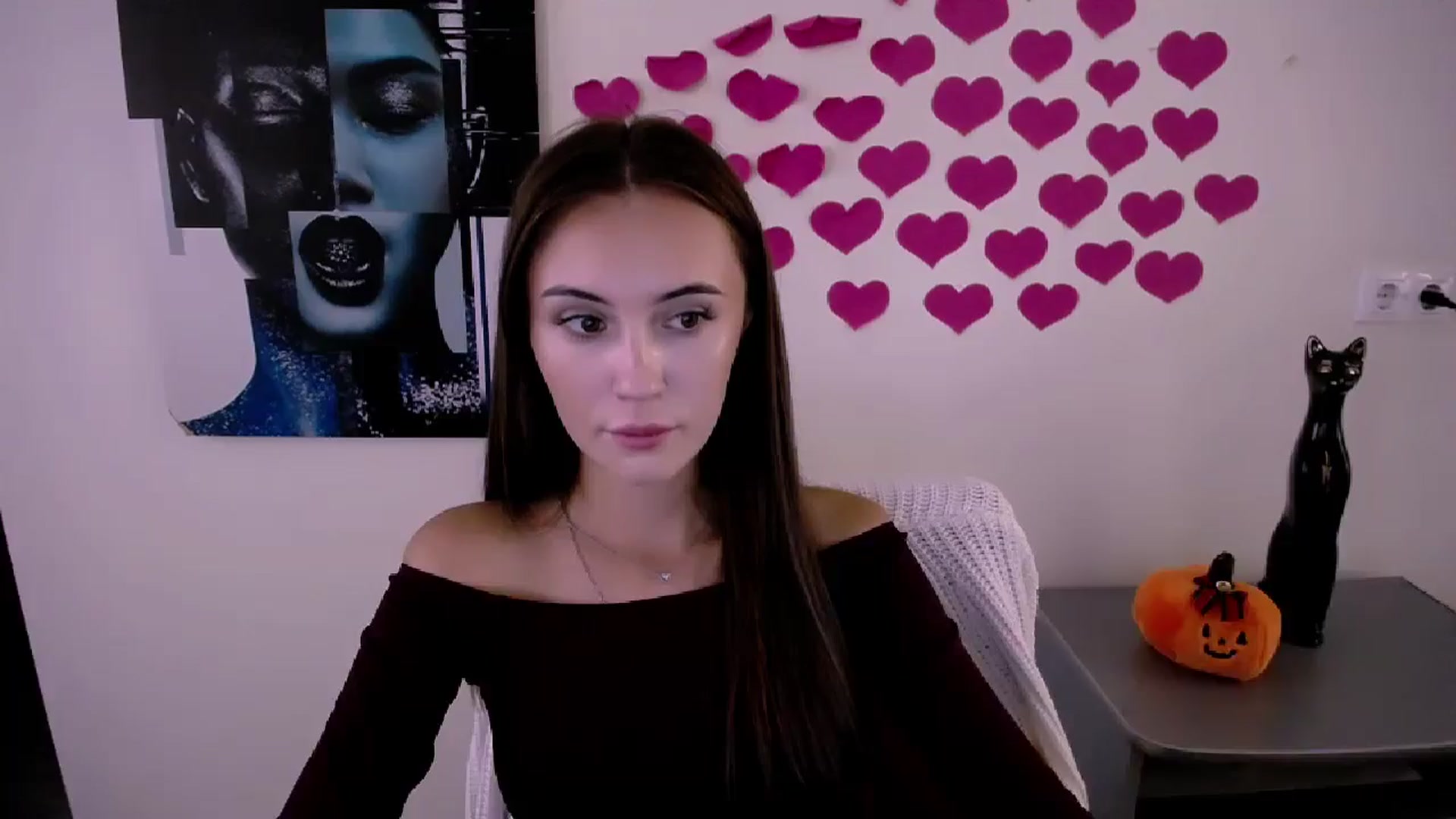 Gallery image thumbnail from Nikonara_'s myfreecams stream on, 10/19/2024, 11:05 image 1 of 20