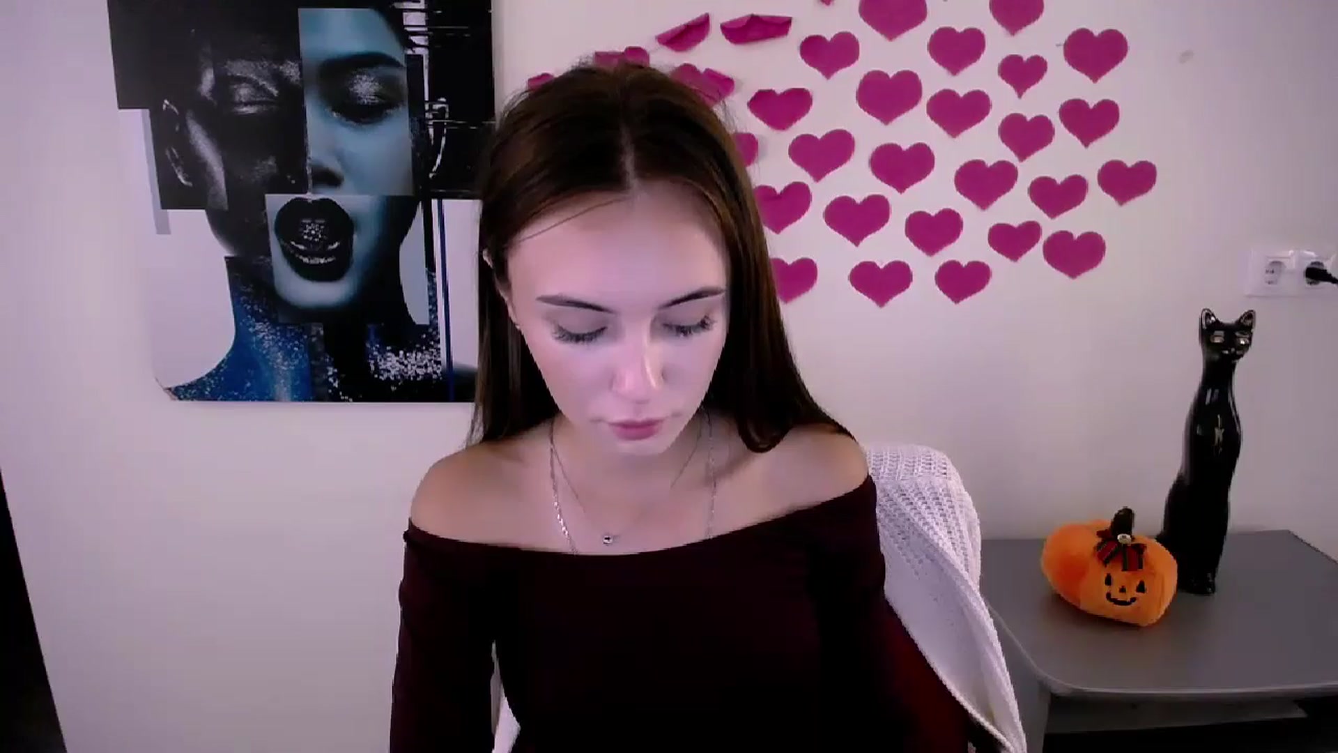 Gallery image thumbnail from Nikonara_'s myfreecams stream on, 10/19/2024, 11:05 image 12 of 20