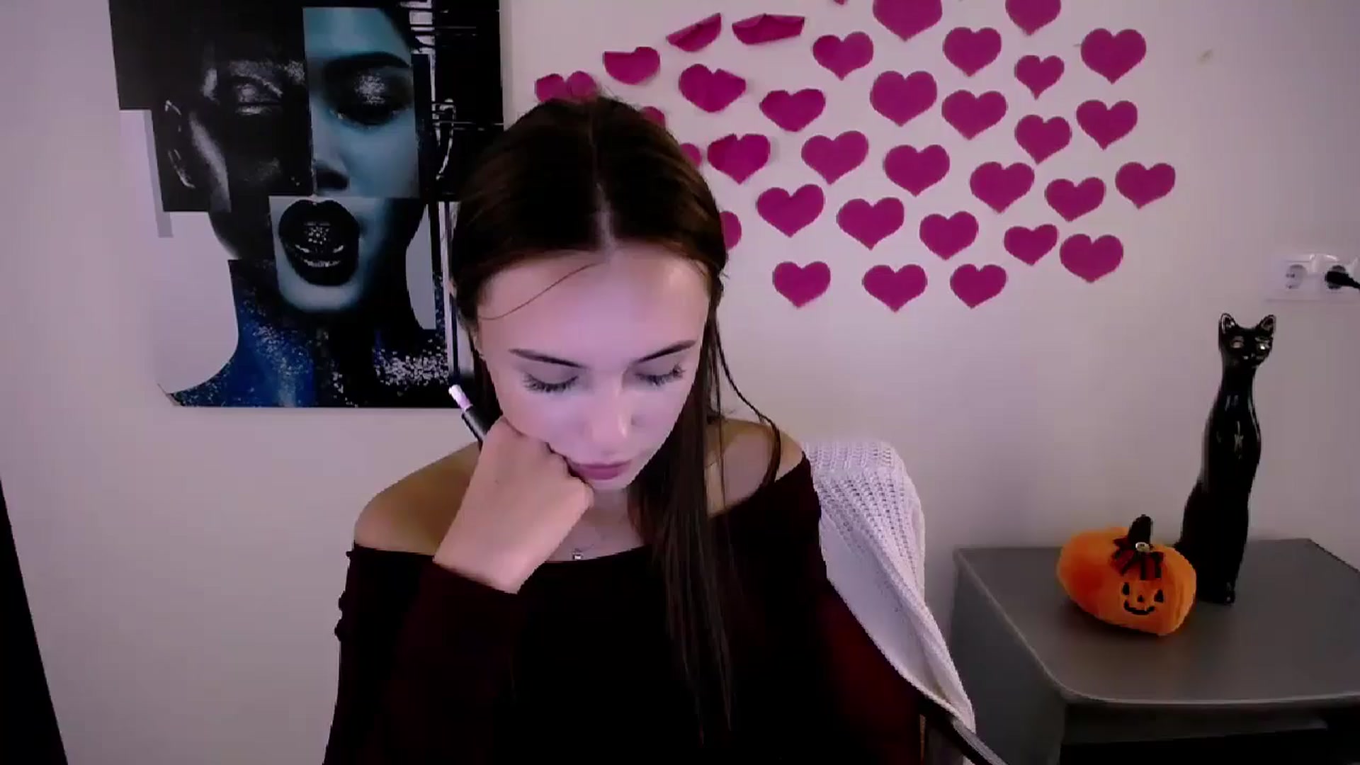 Gallery image thumbnail from Nikonara_'s myfreecams stream on, 10/19/2024, 11:56 image 7 of 20