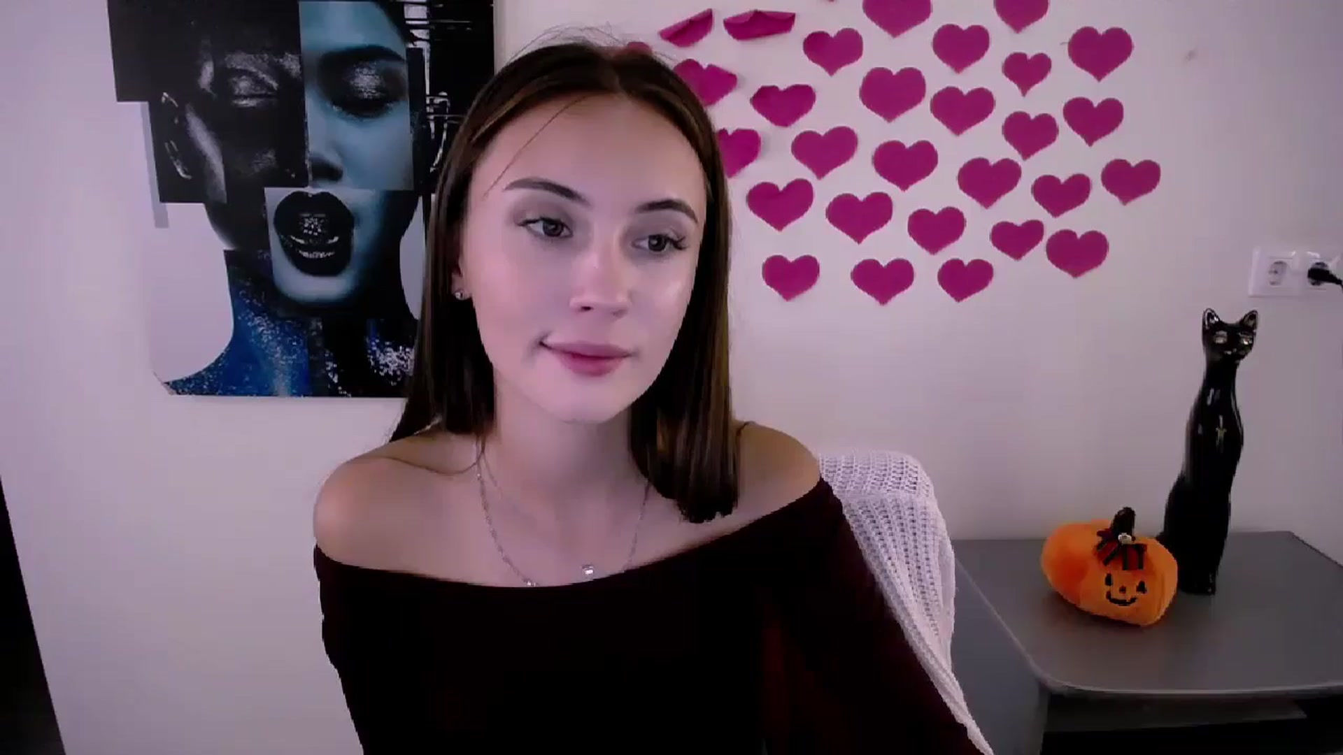 Gallery image thumbnail from Nikonara_'s myfreecams stream on, 10/19/2024, 11:56 image 15 of 20