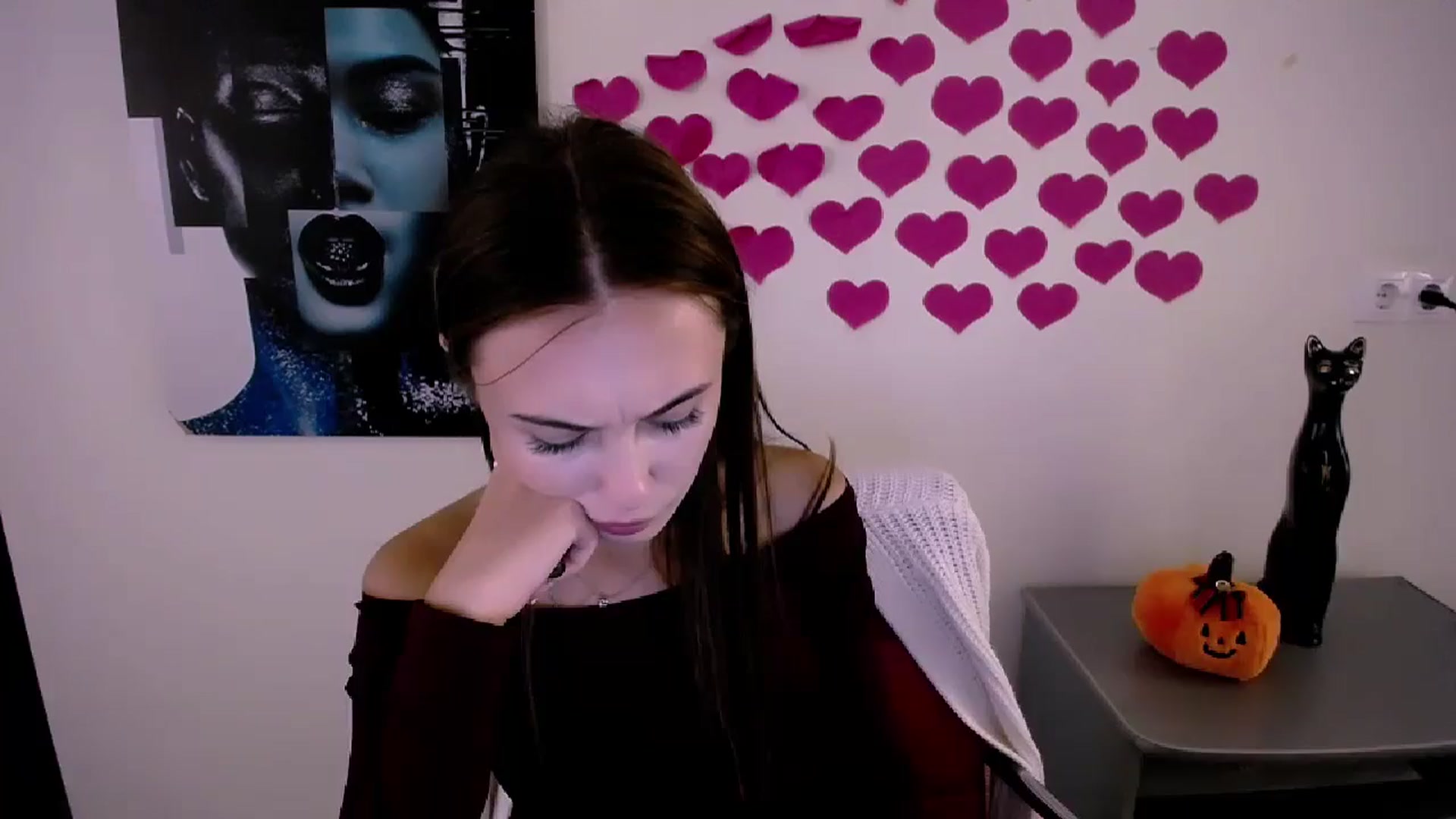 Gallery image thumbnail from Nikonara_'s myfreecams stream on, 10/19/2024, 11:56 image 8 of 20