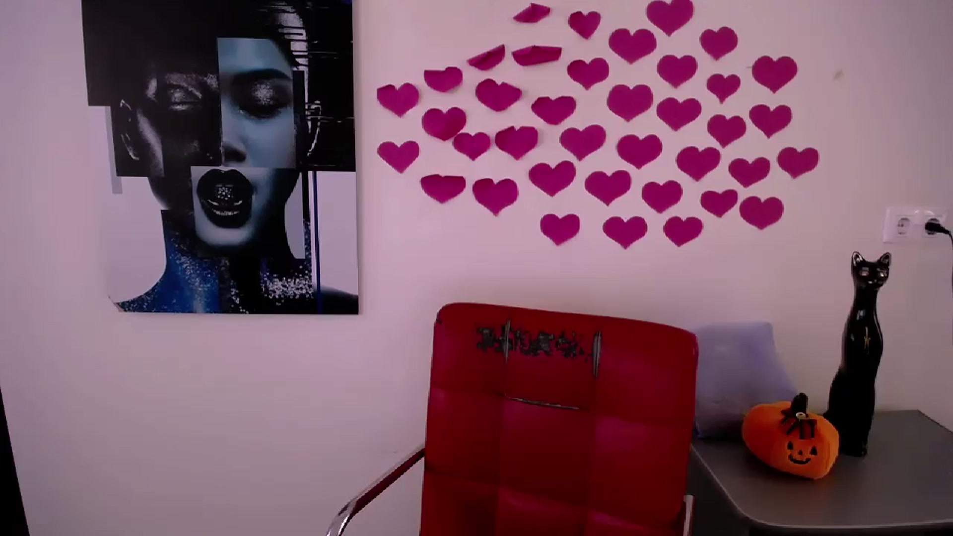 Gallery image thumbnail from Nikonara_'s myfreecams stream on, 10/20/2024, 12:32 image 13 of 20