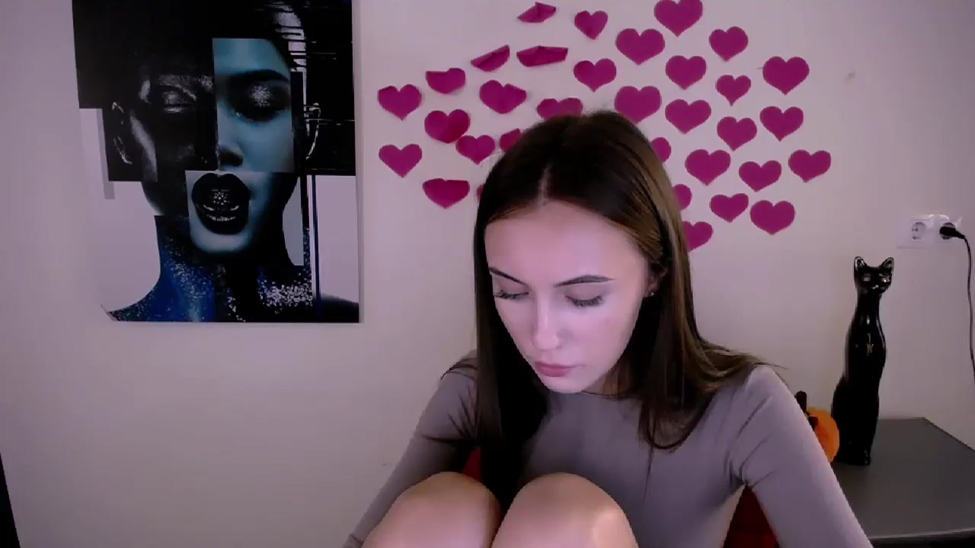 Gallery image thumbnail from Nikonara_'s myfreecams stream on, 10/21/2024, 16:00 image 14 of 20