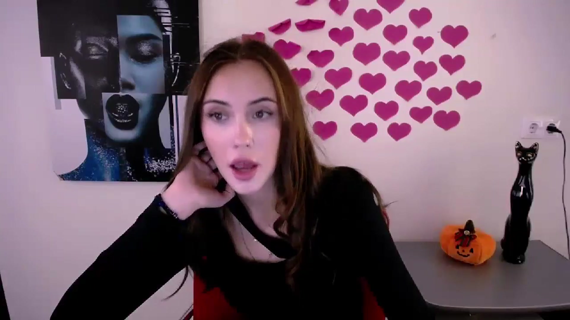 Gallery image thumbnail from Nikonara_'s myfreecams stream on, 10/22/2024, 13:25 image 10 of 20