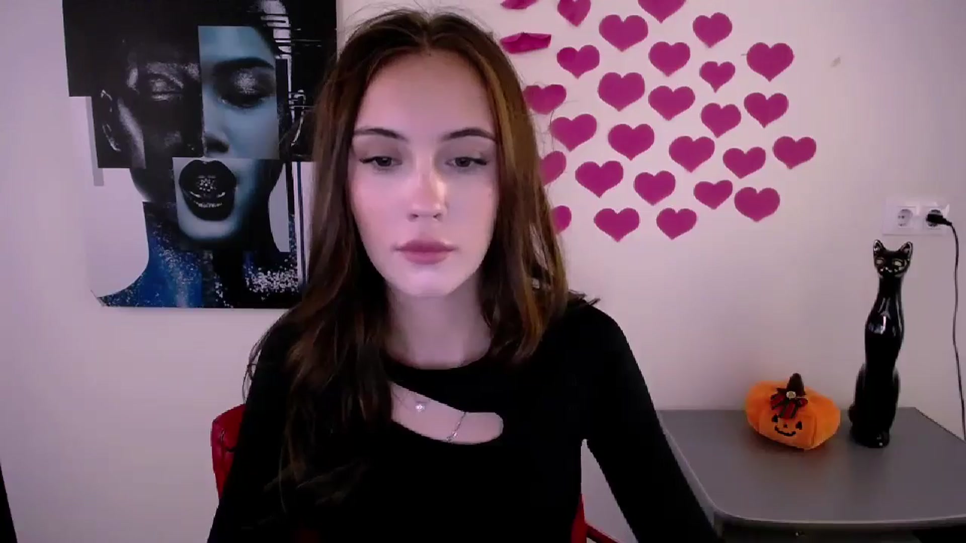 Gallery image thumbnail from Nikonara_'s myfreecams stream on, 10/22/2024, 13:25 image 18 of 20