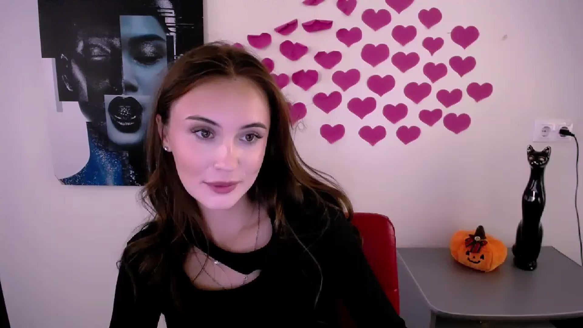 Gallery image thumbnail from Nikonara_'s myfreecams stream on, 10/22/2024, 13:25 image 5 of 20