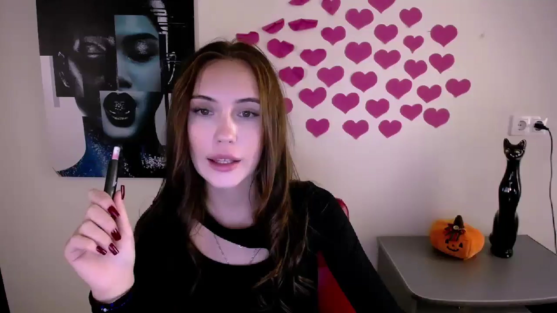 Gallery image thumbnail from Nikonara_'s myfreecams stream on, 10/22/2024, 15:48 image 14 of 20