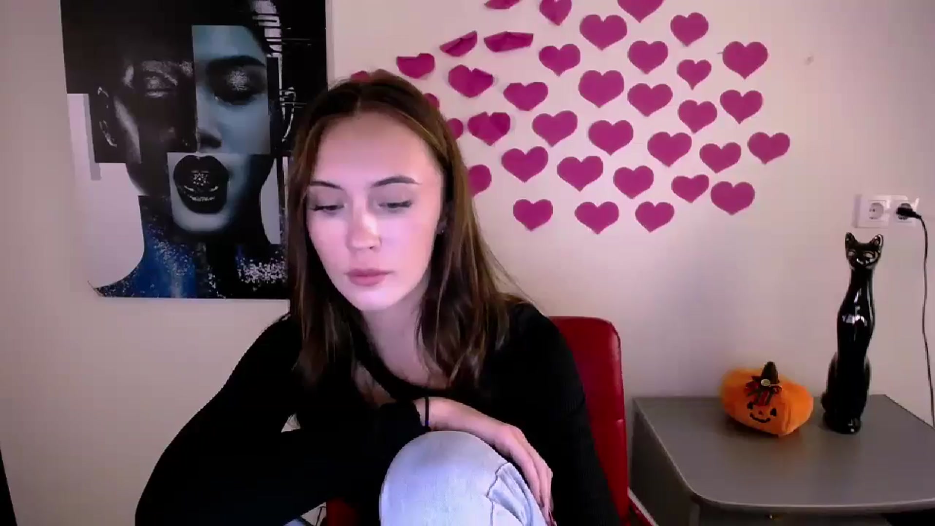 Gallery image thumbnail from Nikonara_'s myfreecams stream on, 10/22/2024, 15:48 image 7 of 20