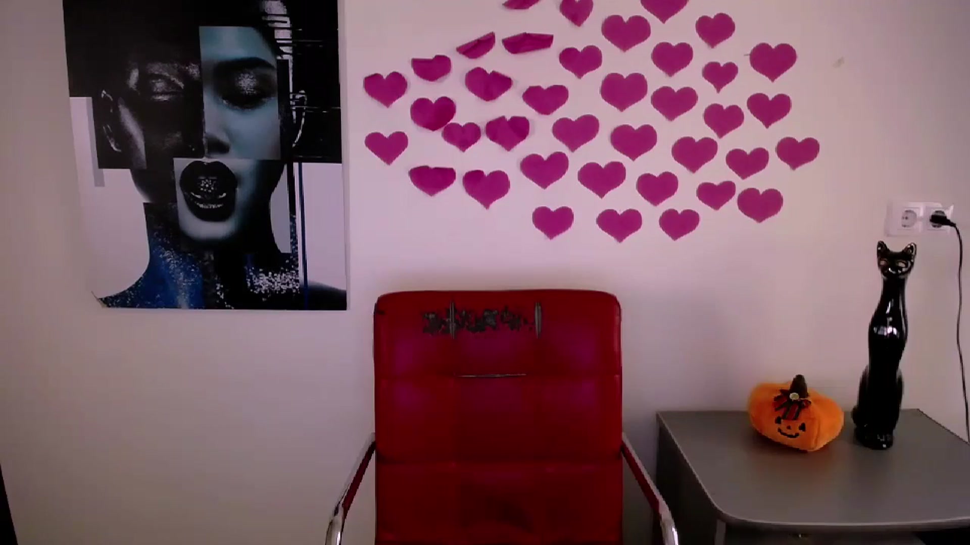 Gallery image thumbnail from Nikonara_'s myfreecams stream on, 10/22/2024, 15:48 image 11 of 20