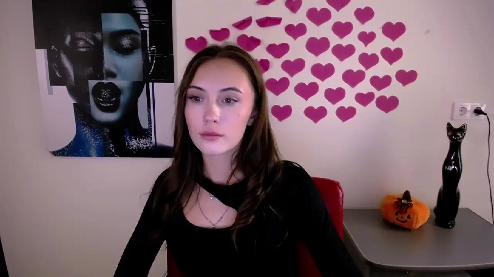 Gallery image thumbnail from Nikonara_'s myfreecams stream on, 10/22/2024, 15:48 image 10 of 20