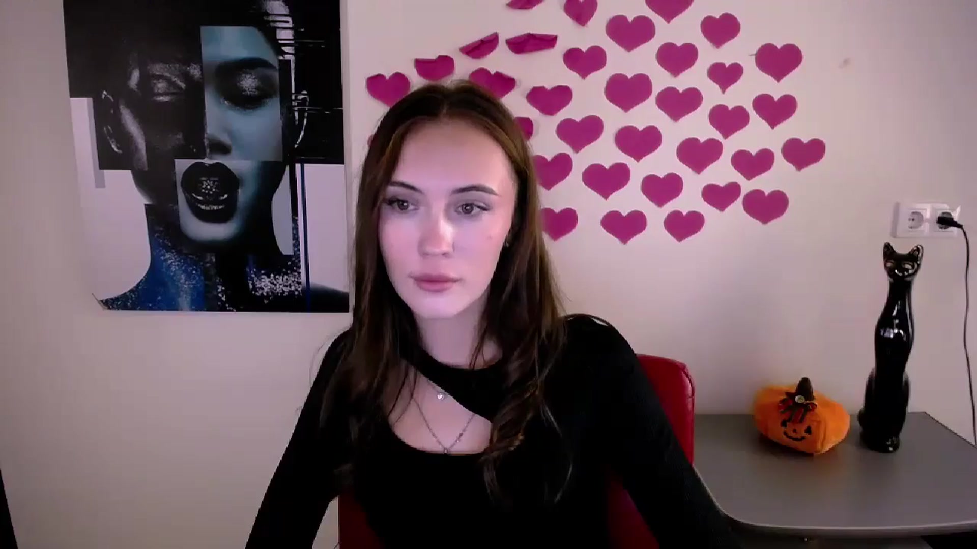 Gallery image thumbnail from Nikonara_'s myfreecams stream on, 10/22/2024, 15:48 image 9 of 20