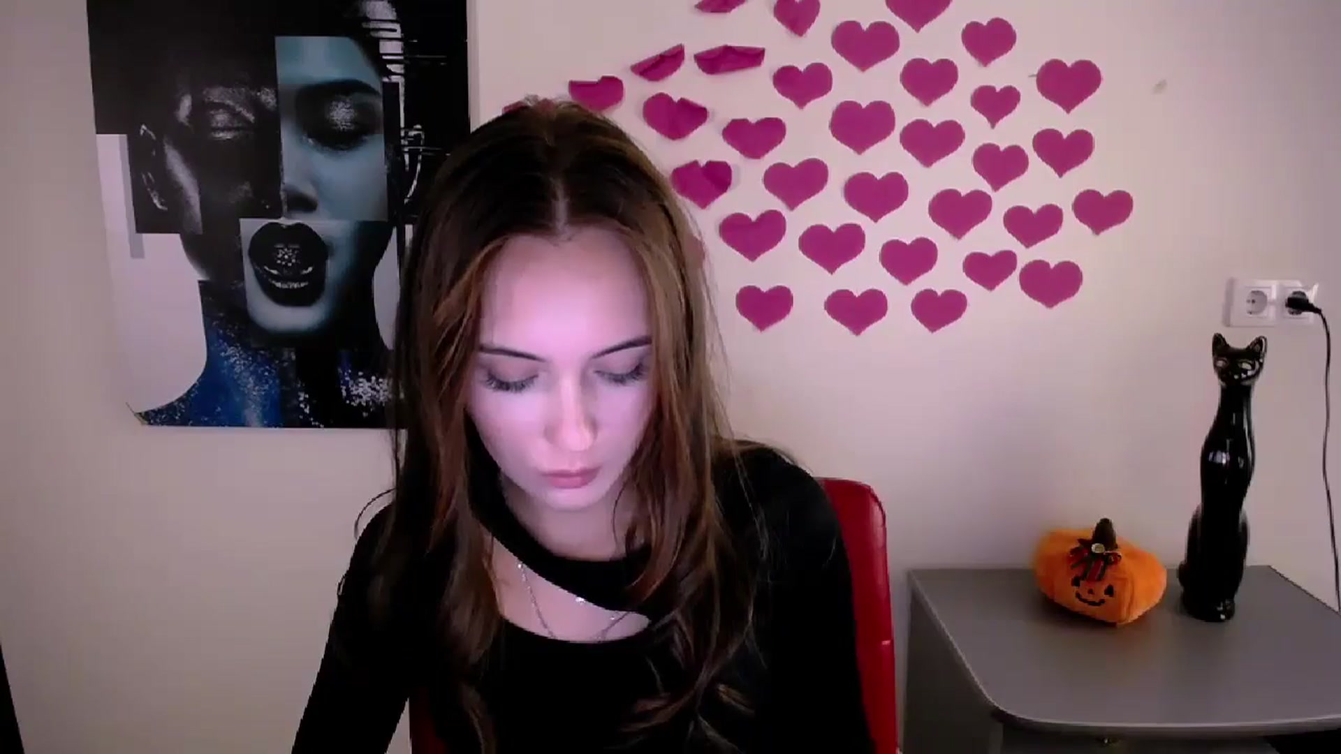 Gallery image thumbnail from Nikonara_'s myfreecams stream on, 10/22/2024, 15:48 image 15 of 20