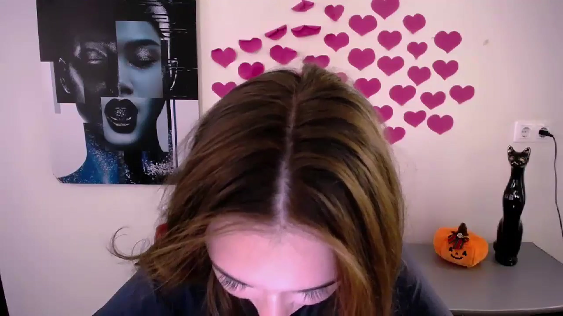 Gallery image thumbnail from Nikonara_'s myfreecams stream on, 10/23/2024, 13:07 image 8 of 20