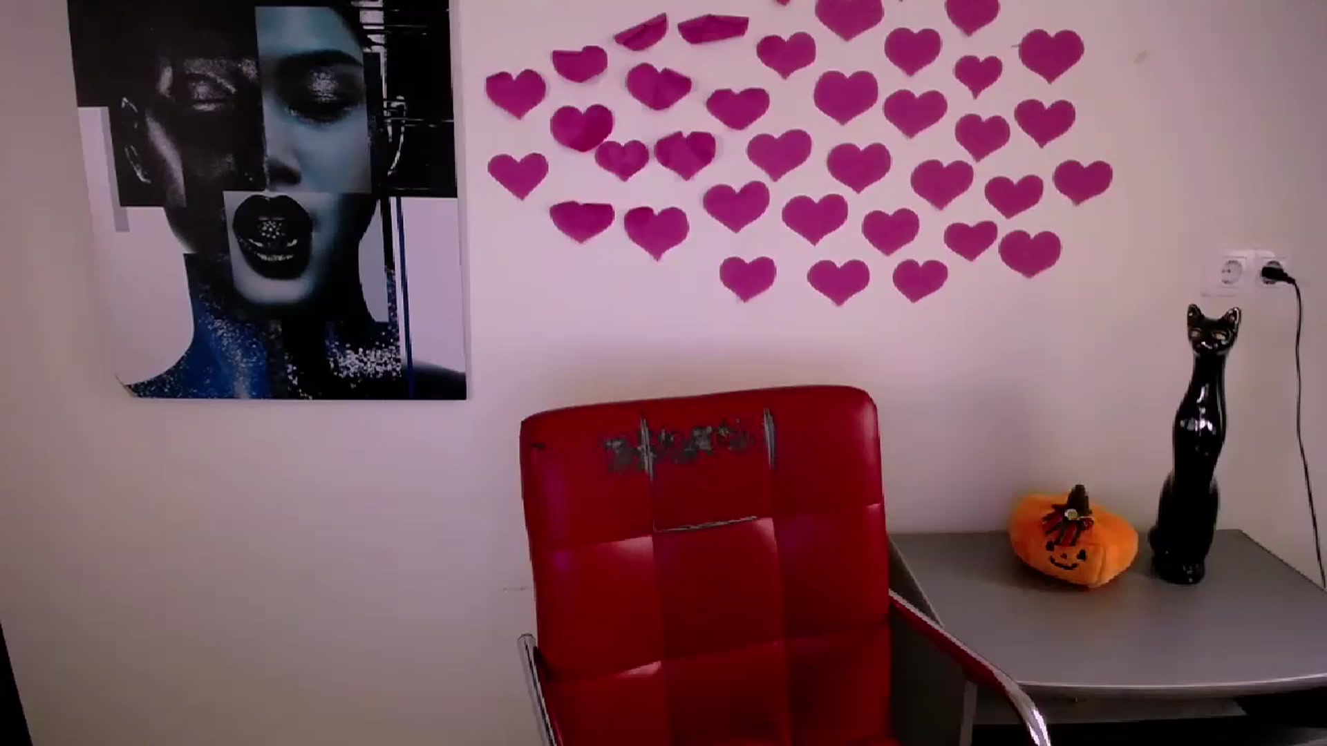 Gallery image thumbnail from Nikonara_'s myfreecams stream on, 10/23/2024, 16:25 image 20 of 20