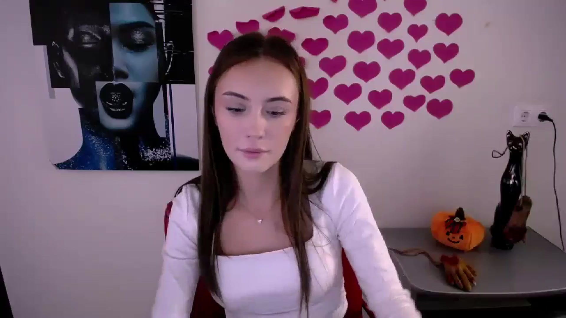 Gallery image thumbnail from Nikonara_'s myfreecams stream on, 10/24/2024, 13:03 image 17 of 20