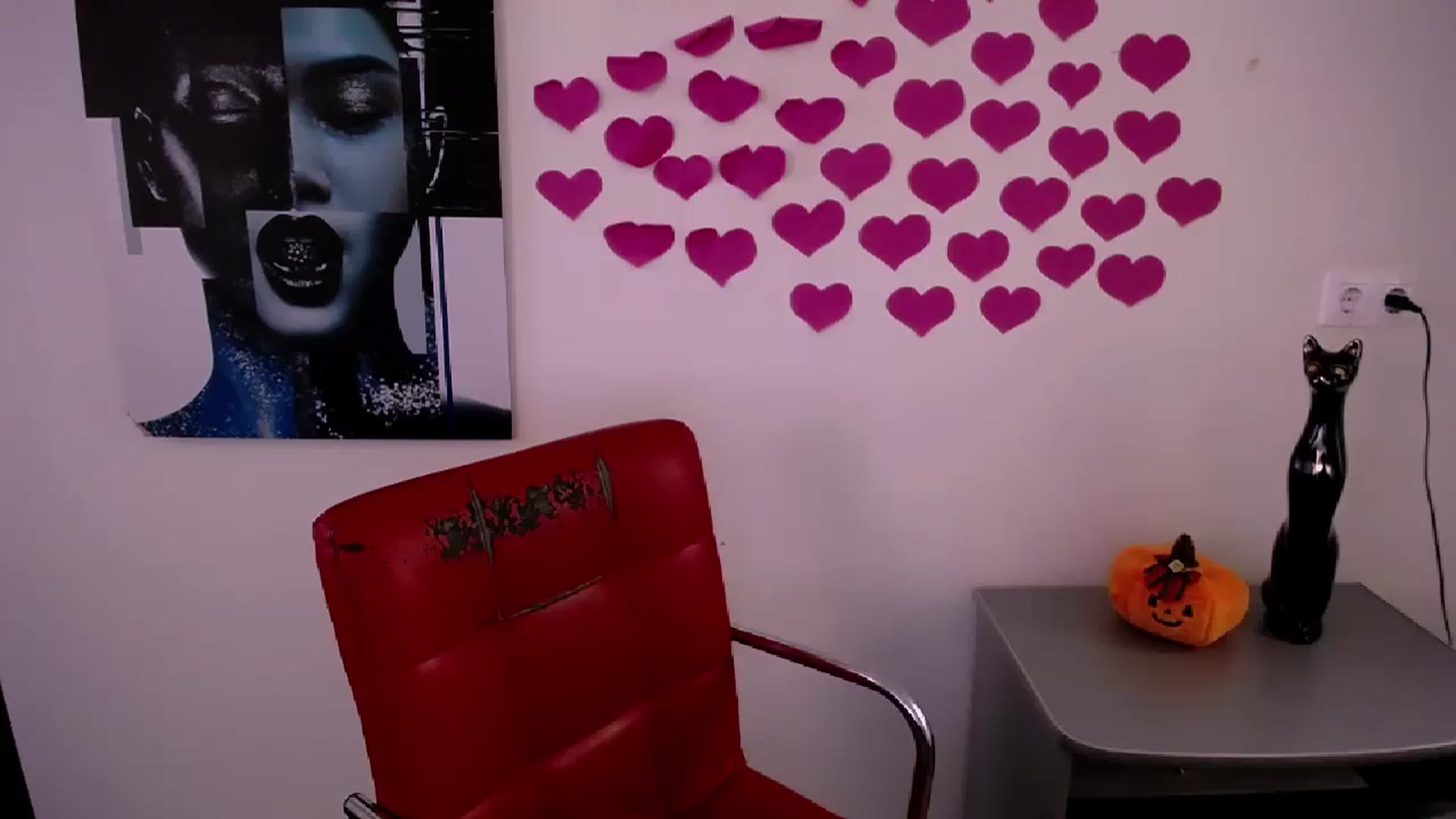 Gallery image thumbnail from Nikonara_'s myfreecams stream on, 10/24/2024, 13:03 image 10 of 20