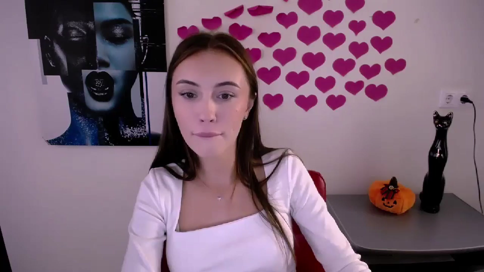 Gallery image thumbnail from Nikonara_'s myfreecams stream on, 10/24/2024, 13:03 image 6 of 20