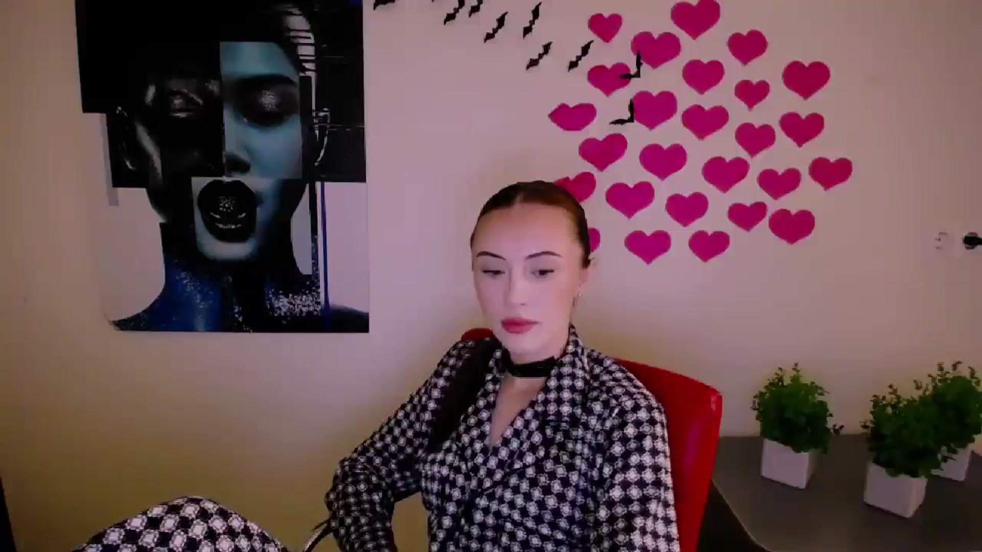 Gallery image thumbnail from Nikonara_'s myfreecams stream on, 12/23/2024, 16:42 image 16 of 20