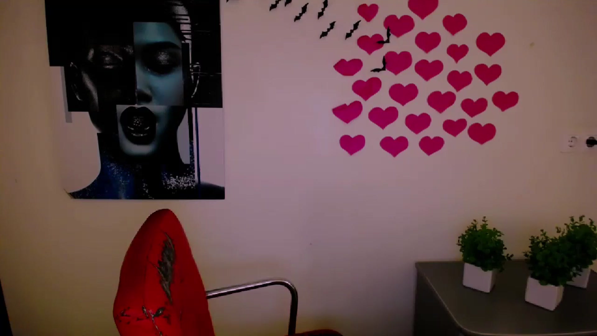 Gallery image thumbnail from Nikonara_'s myfreecams stream on, 12/24/2024, 16:27 image 19 of 20