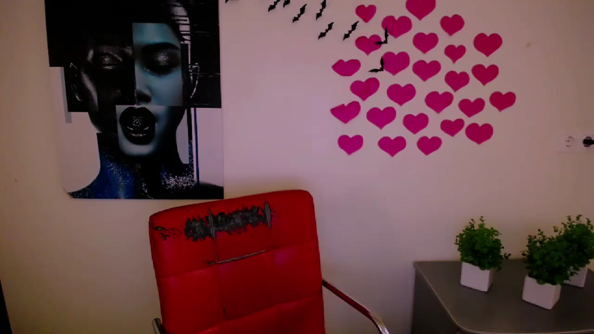 Gallery image thumbnail from Nikonara_'s myfreecams stream on, 12/24/2024, 16:27 image 13 of 20