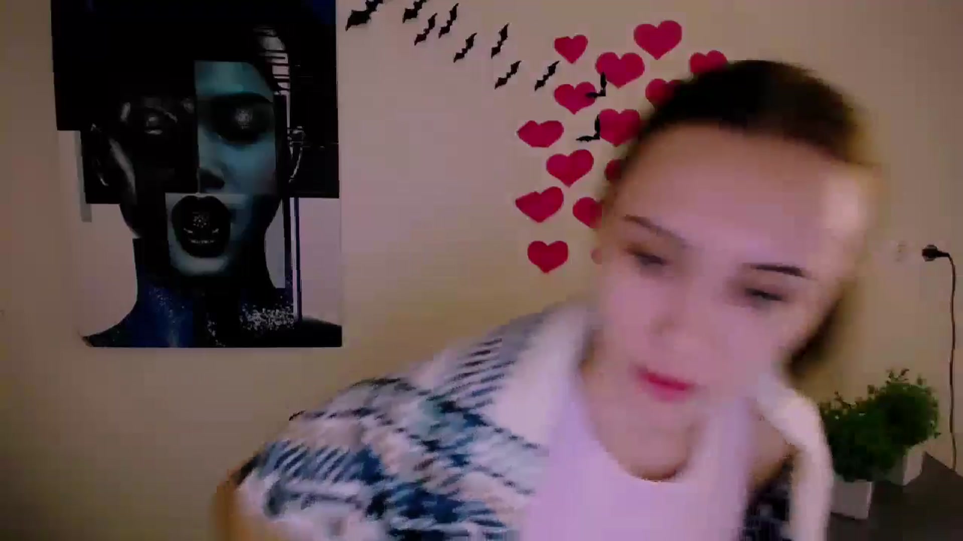 Gallery image thumbnail from Nikonara_'s myfreecams stream on, 12/26/2024, 13:14 image 20 of 20