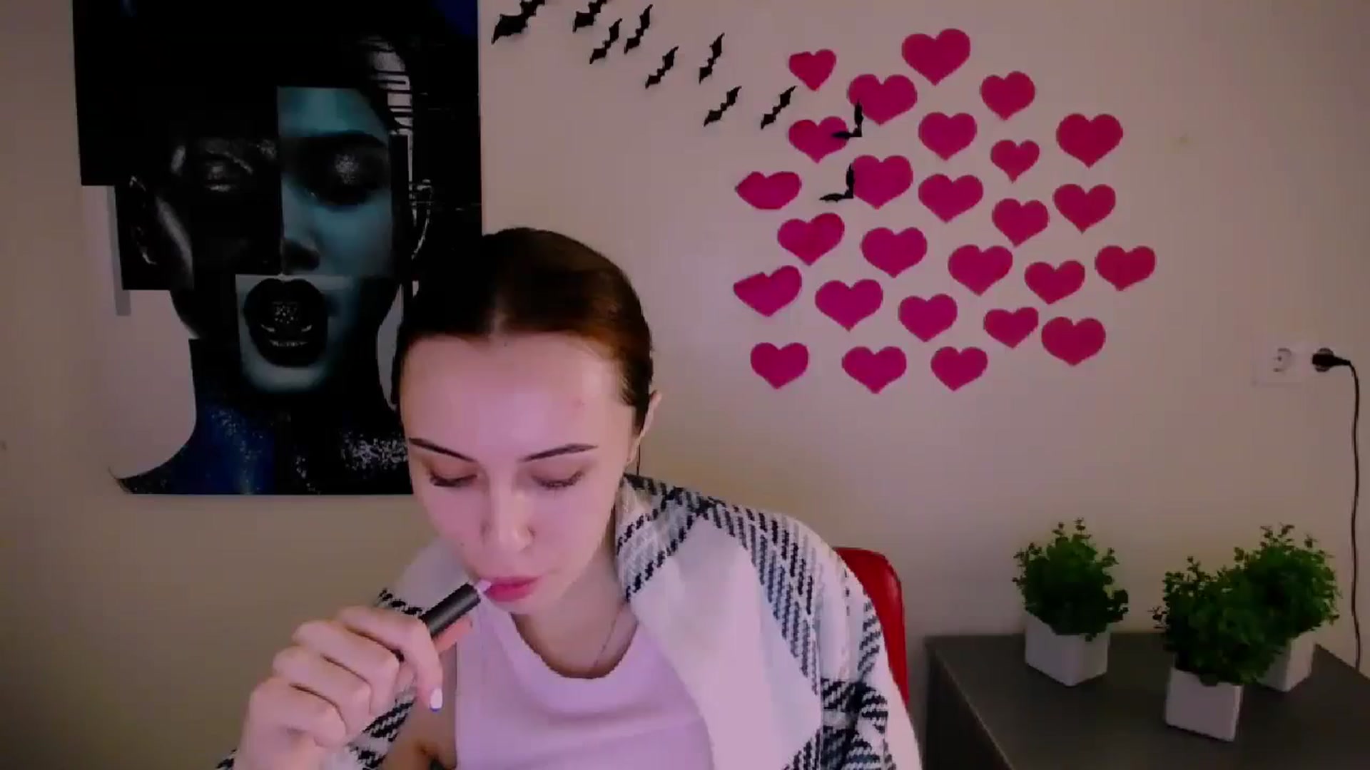 Gallery image thumbnail from Nikonara_'s myfreecams stream on, 12/26/2024, 13:14 image 11 of 20