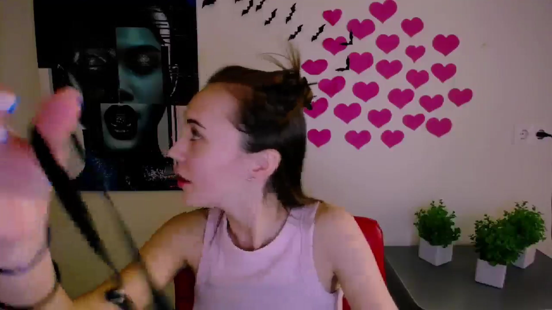 Gallery image thumbnail from Nikonara_'s myfreecams stream on, 12/26/2024, 16:04 image 5 of 20