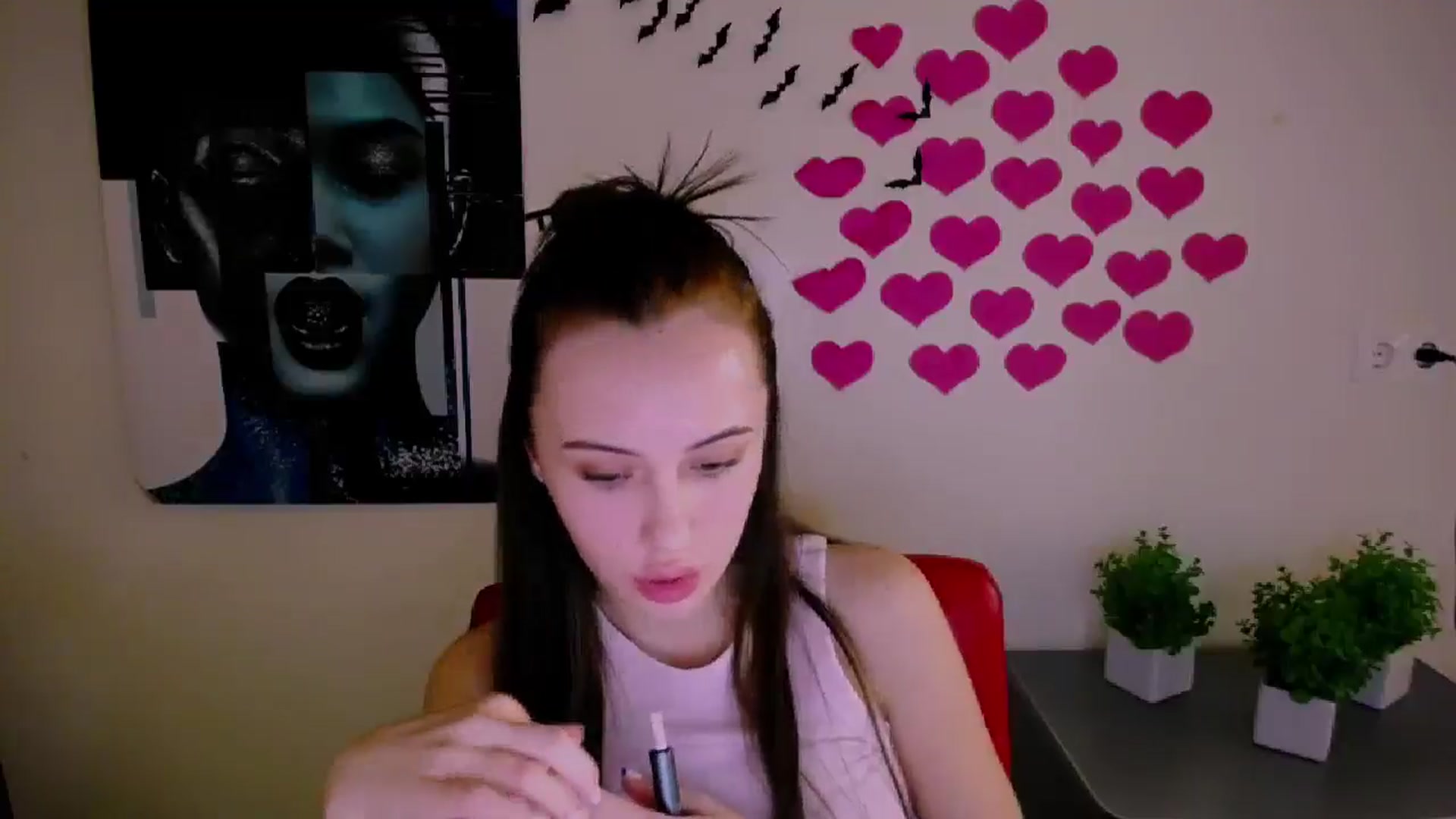 Gallery image thumbnail from Nikonara_'s myfreecams stream on, 12/26/2024, 16:04 image 18 of 20