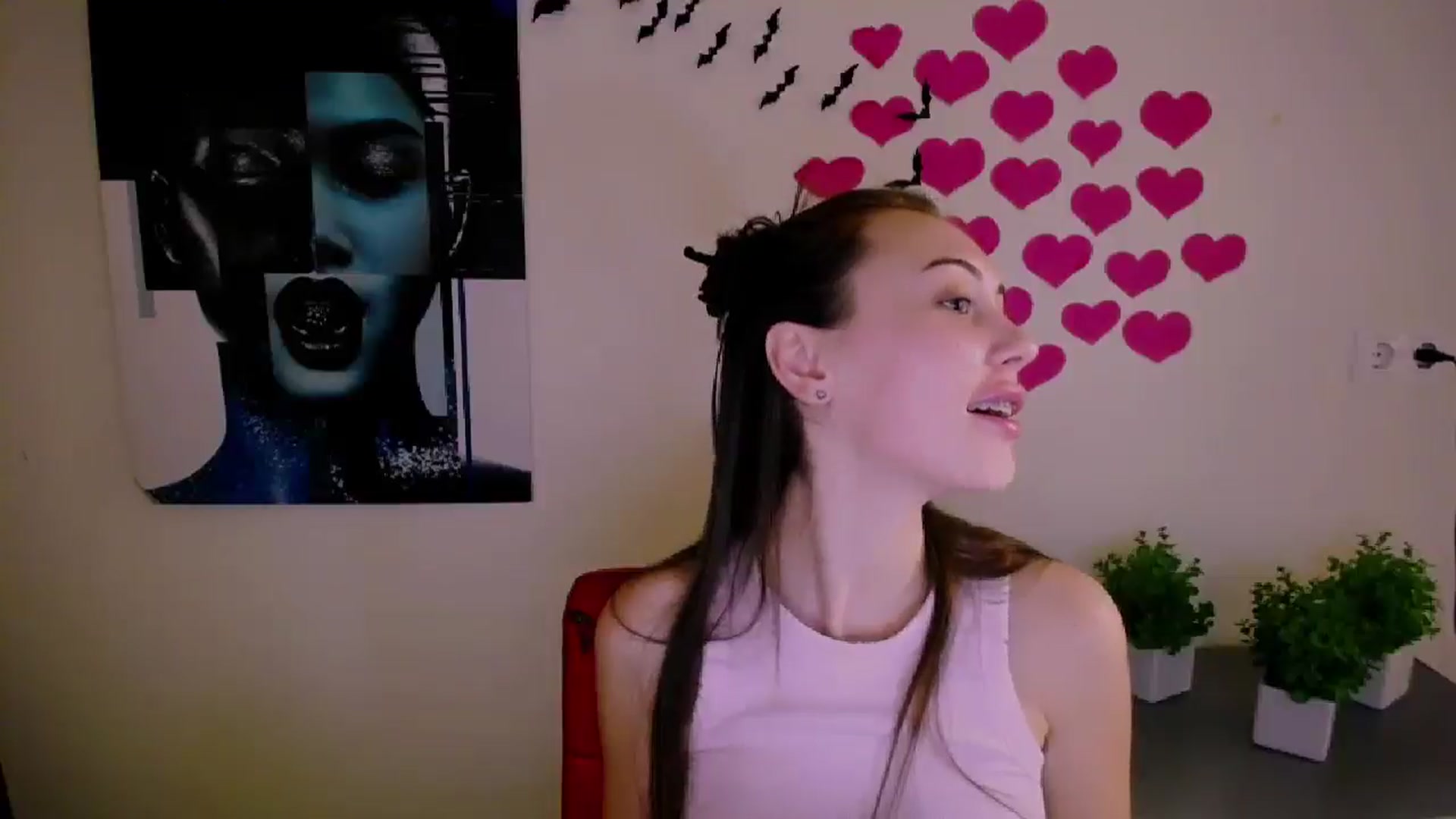 Gallery image thumbnail from Nikonara_'s myfreecams stream on, 12/26/2024, 16:04 image 8 of 20