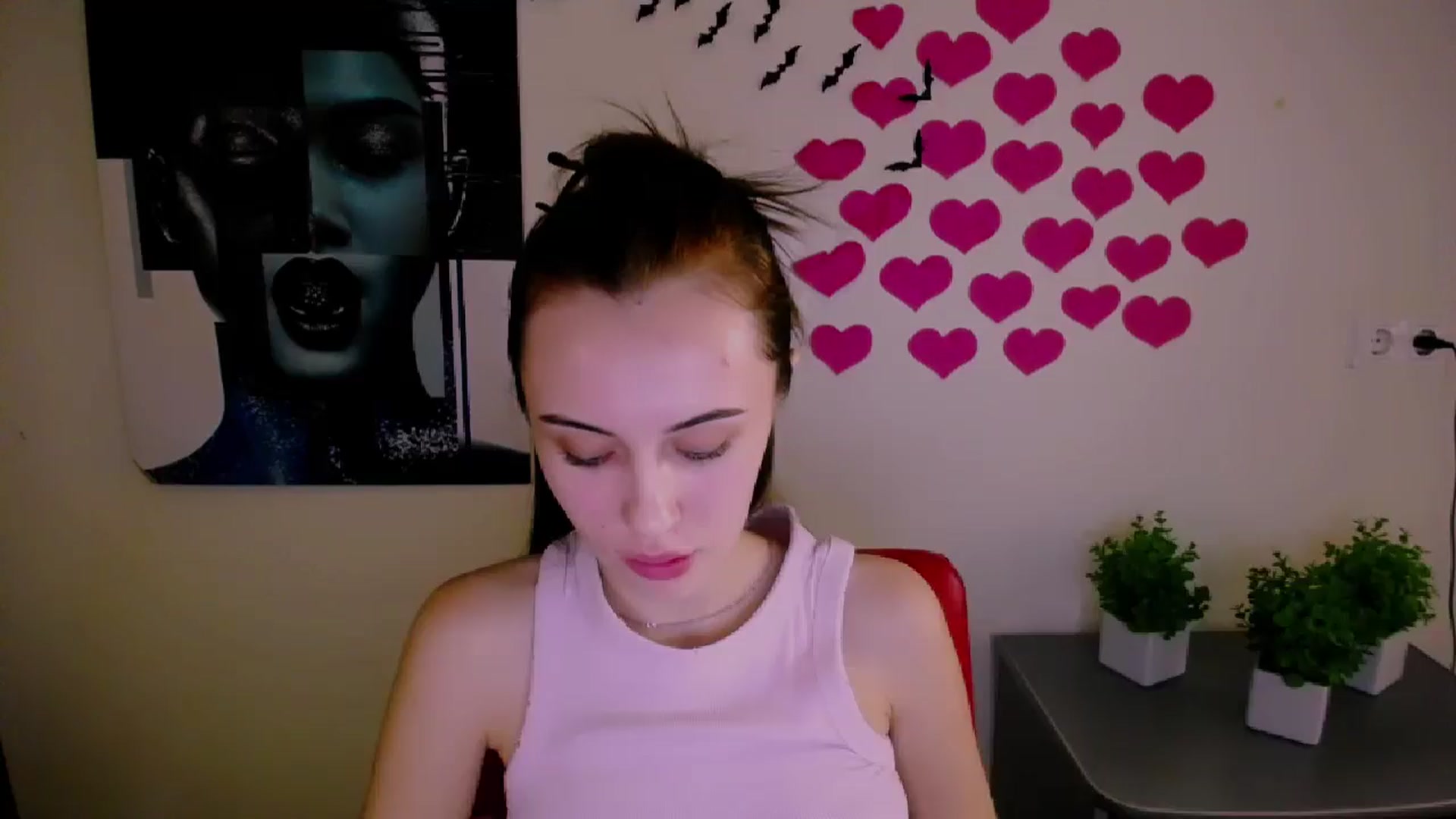 Gallery image thumbnail from Nikonara_'s myfreecams stream on, 12/26/2024, 17:51 image 11 of 20