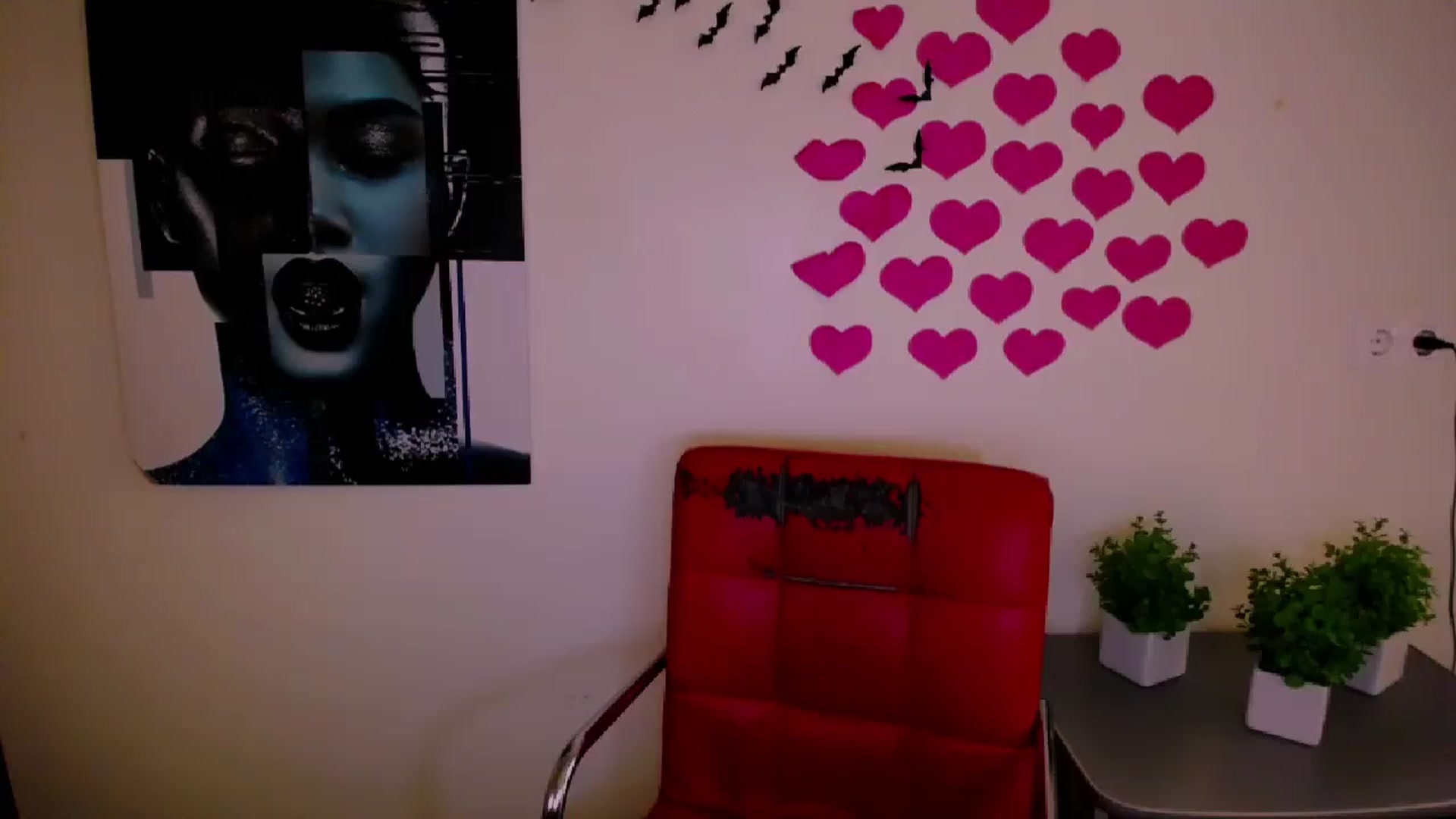 Gallery image thumbnail from Nikonara_'s myfreecams stream on, 12/26/2024, 17:51 image 2 of 20