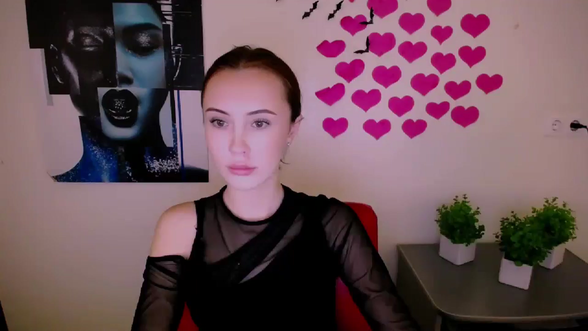 Gallery image thumbnail from Nikonara_'s myfreecams stream on, 12/27/2024, 18:40 image 11 of 20