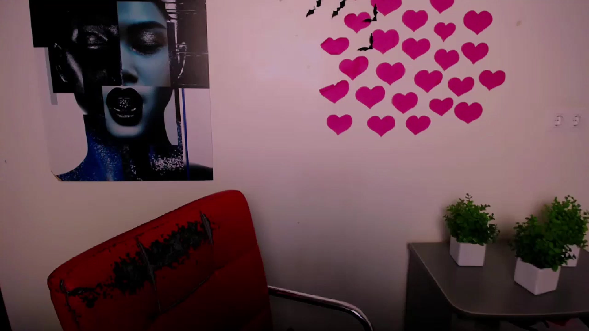 Gallery image thumbnail from Nikonara_'s myfreecams stream on, 01/10/2025, 13:18 image 19 of 20