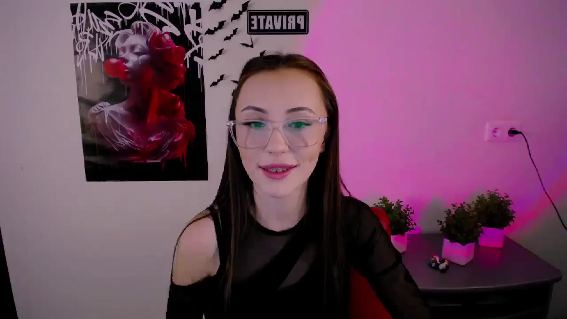 Gallery image thumbnail from Nikonara_'s myfreecams stream on, 03/08/2025, 16:12 image 11 of 20