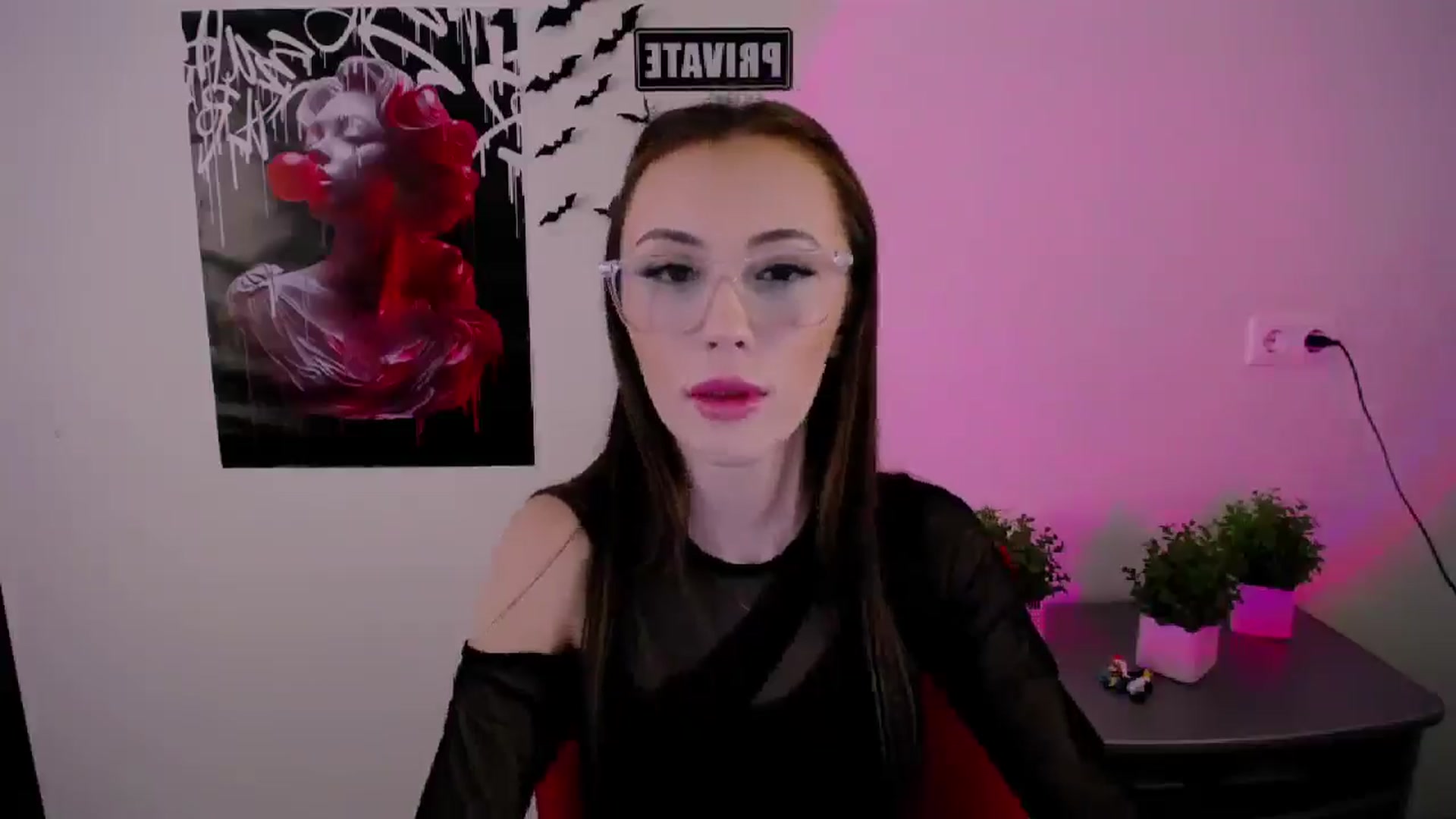 Gallery image thumbnail from Nikonara_'s myfreecams stream on, 03/08/2025, 16:12 image 9 of 20