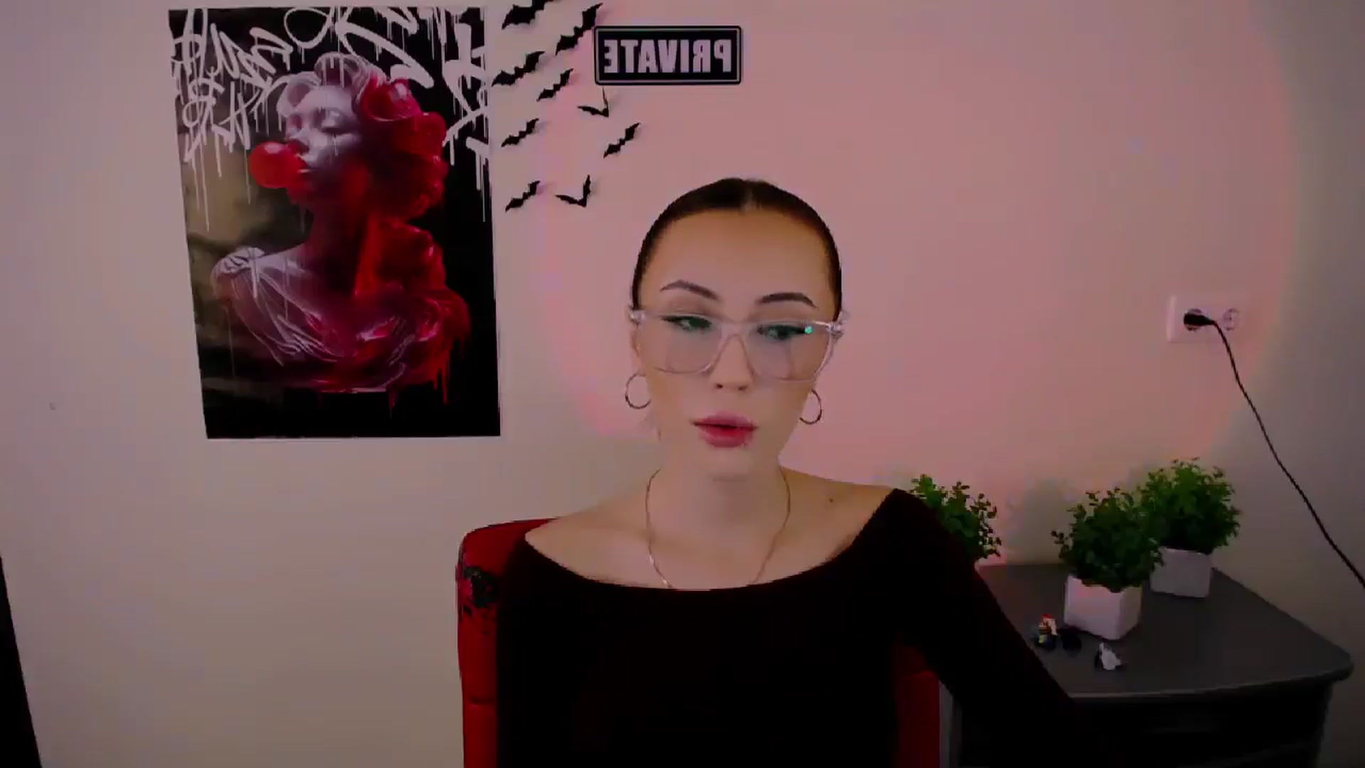 Gallery image thumbnail from Nikonara_'s myfreecams stream on, 03/09/2025, 14:12 image 12 of 20