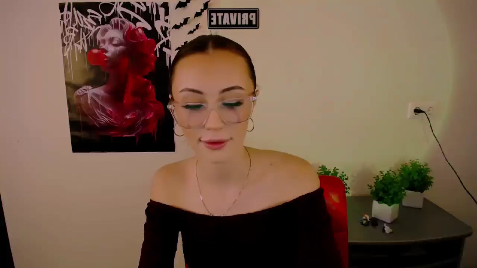Gallery image thumbnail from Nikonara_'s myfreecams stream on, 03/09/2025, 14:12 image 8 of 20