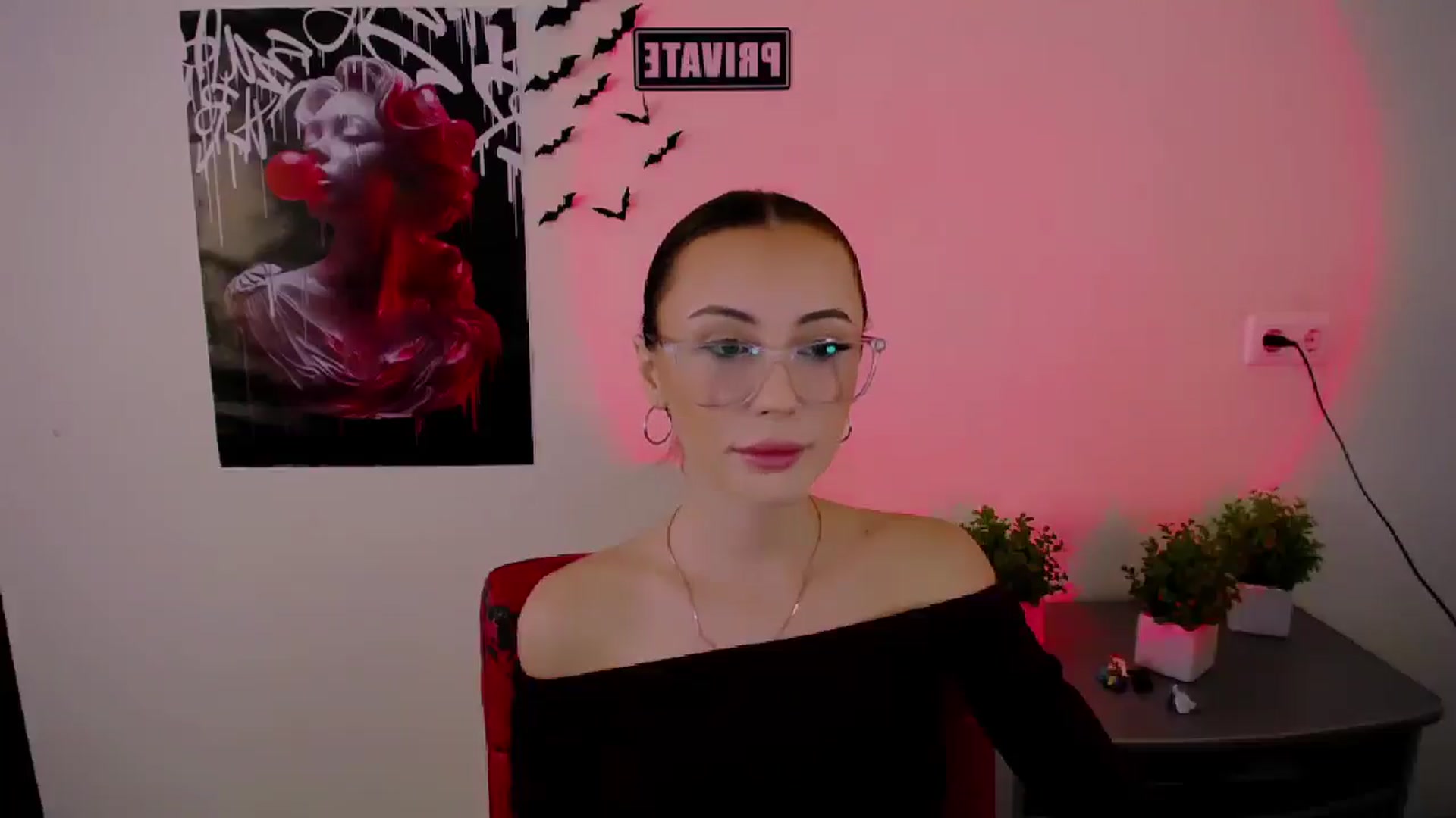 Gallery image thumbnail from Nikonara_'s myfreecams stream on, 03/09/2025, 14:12 image 13 of 20