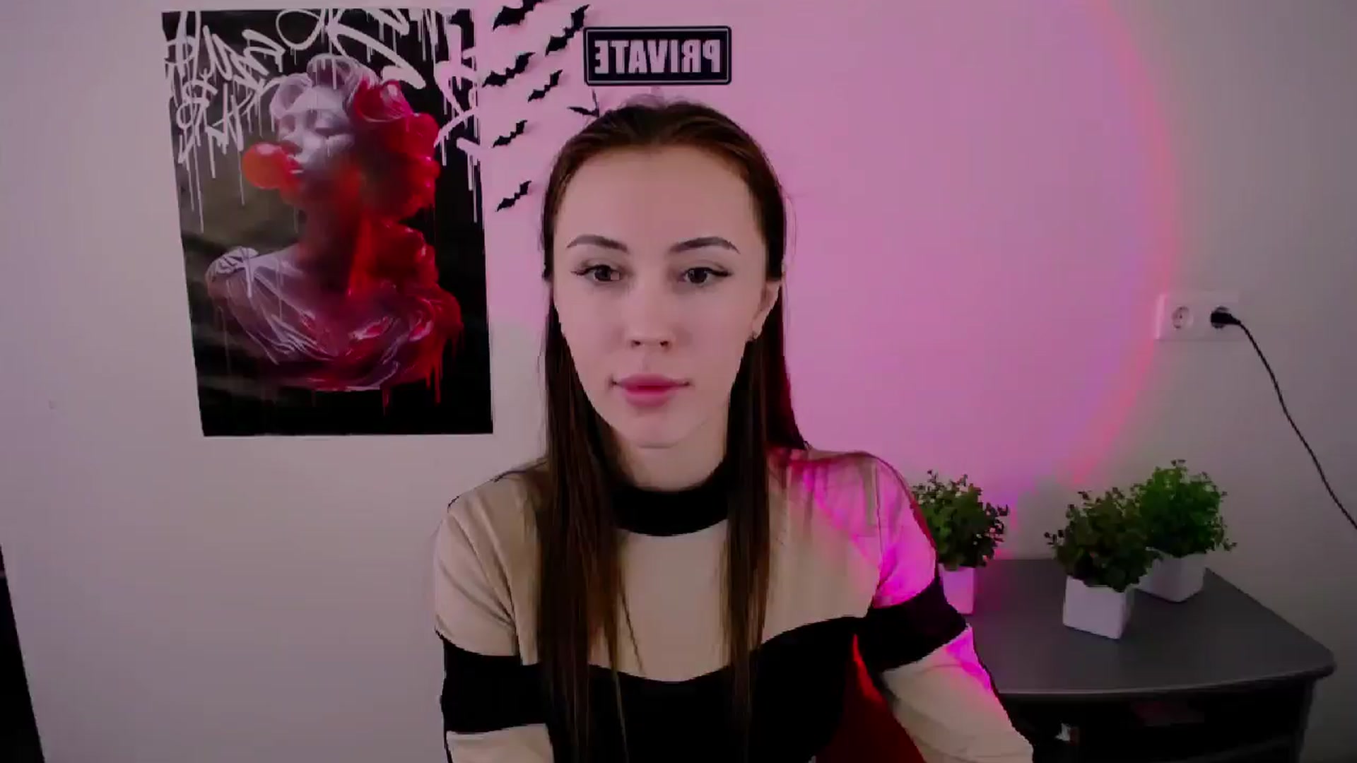 Gallery image thumbnail from Nikonara_'s myfreecams stream on, 03/16/2025, 13:43 image 6 of 20